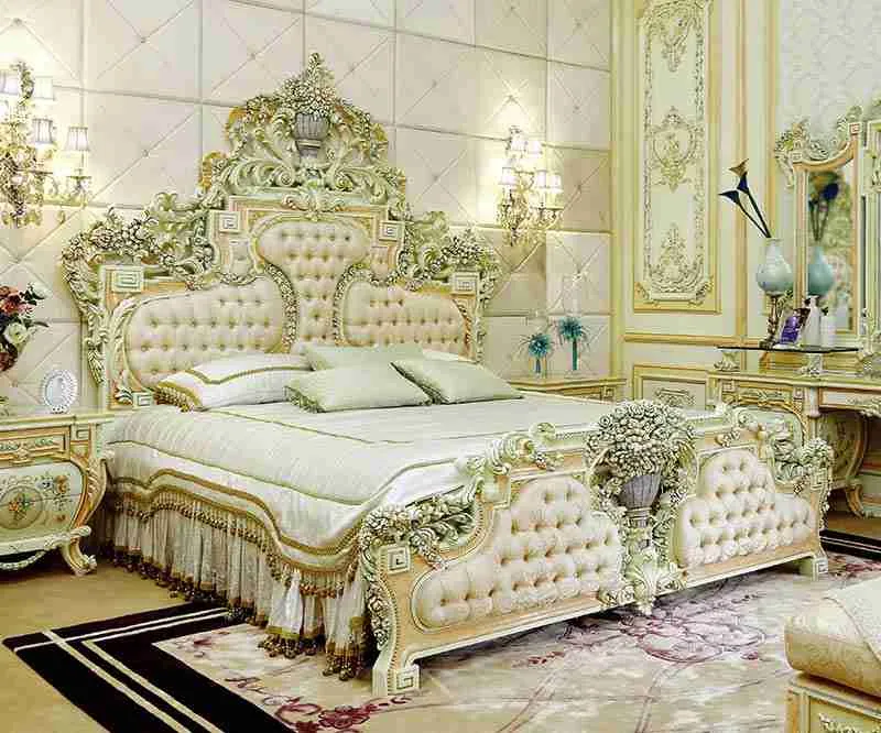 Luxury alaskan king bed