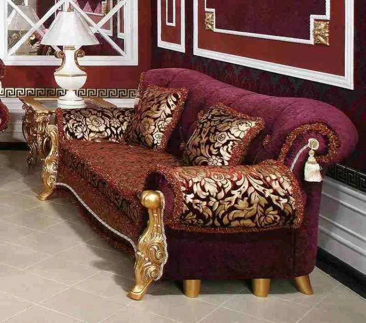 Luxury antique style sofas - Image 2
