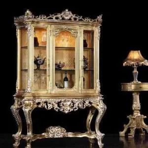 Classic Wooden Display Cases | Elevate Your Collectible Showcase
