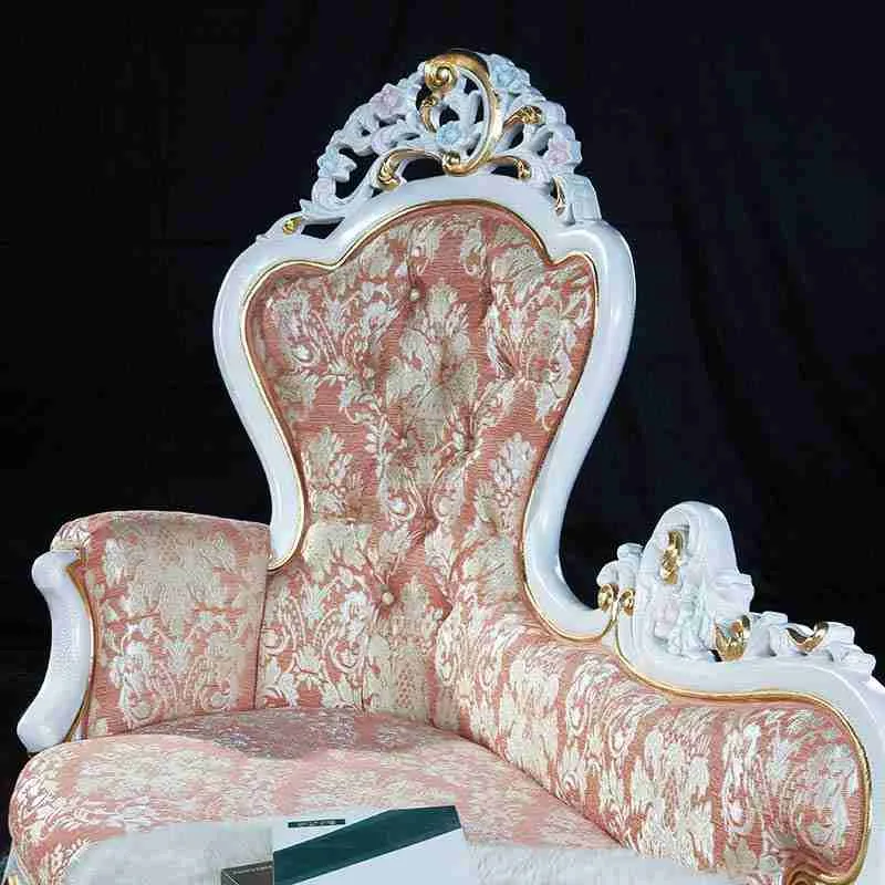 Rococo Floral Chaise Longue detail view – Accent Chairs design