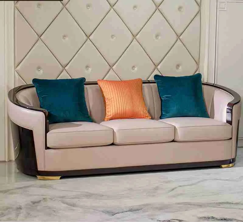 Bespoke Leather Sectional Sofas | Create Your Dream Space