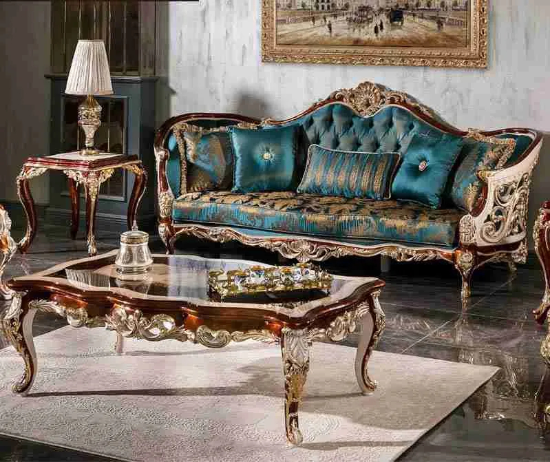 Elegant Traditional Living Room Sofas for Timeless Comfort
