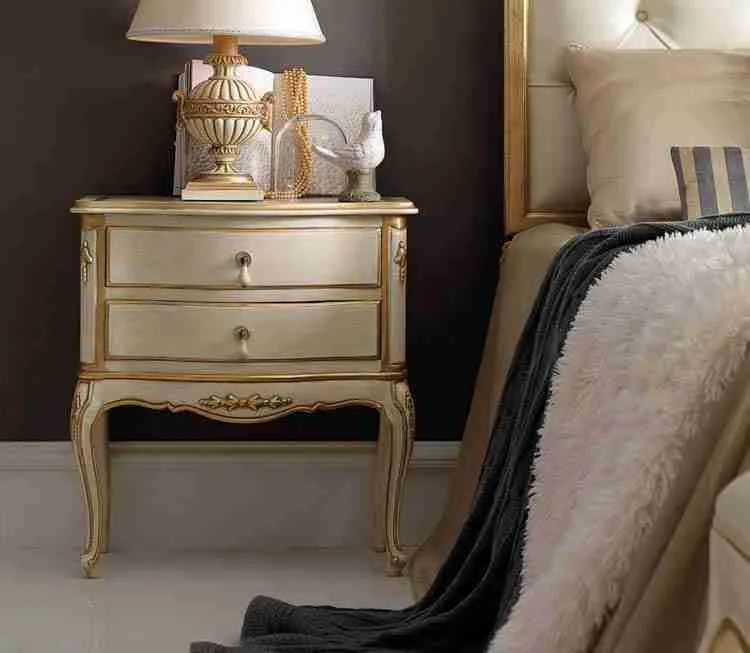 Luxury princess bed frame craftsmanship close-up – Beds design