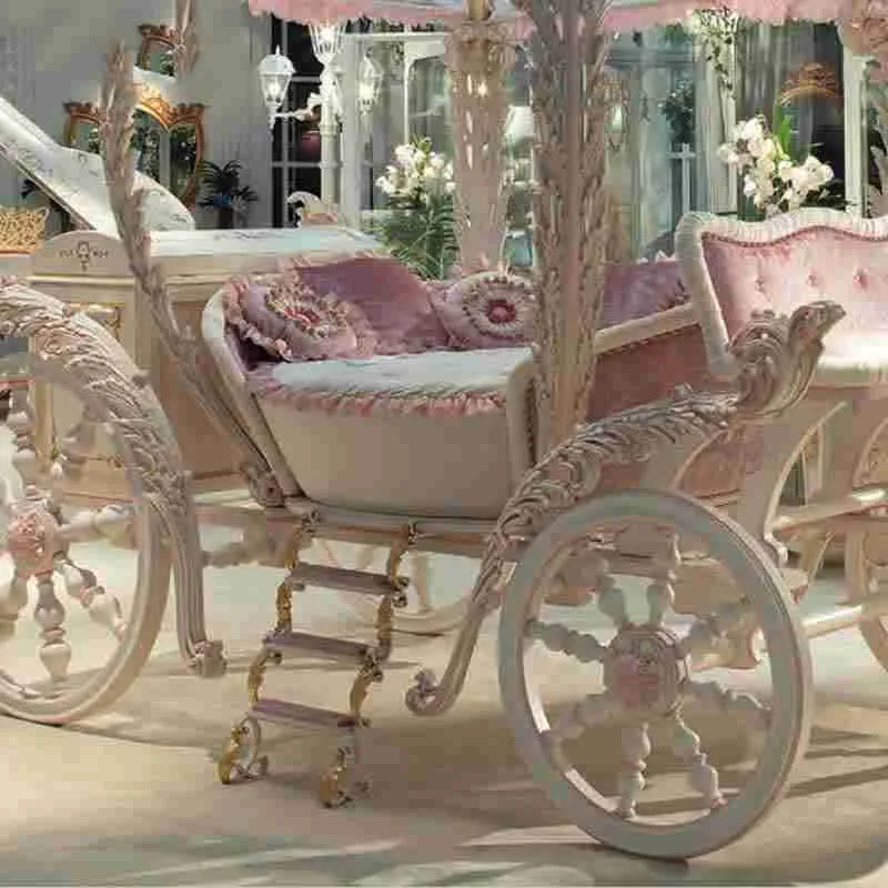 Luxury toddler girl bed craftsmanship close-up – Beds design