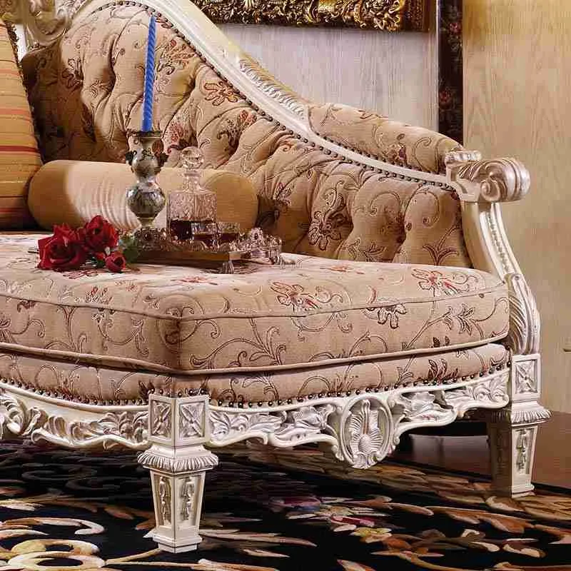 Baroque-Style Carved Chaise Longue craftsmanship close-up – Accent Chairs design