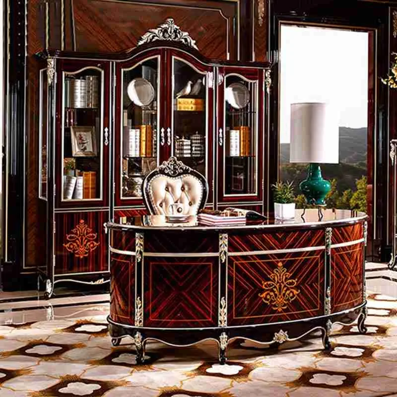 Elegant Vintage Executive Desks for Classic Office Spaces