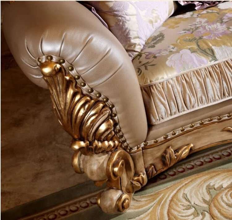 Luxury gold sofa with wooden carving - Image 3