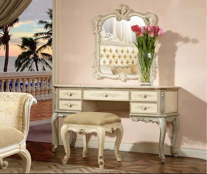 Vintage Vanity Set | Enhance Your Space with Timeless Style