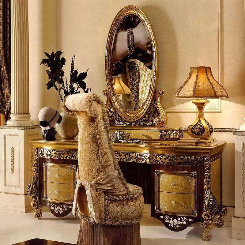 Elegant Vintage Vanity Tables for Timeless Decor