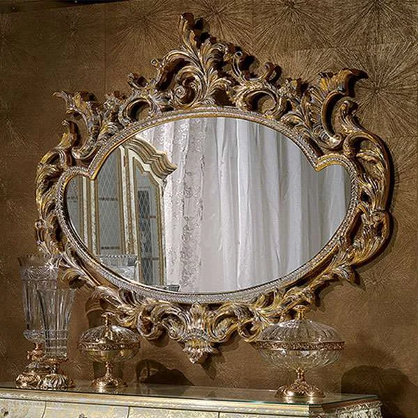 Baroque Silver and Gold Chest of Drawers detail view – Console tables design