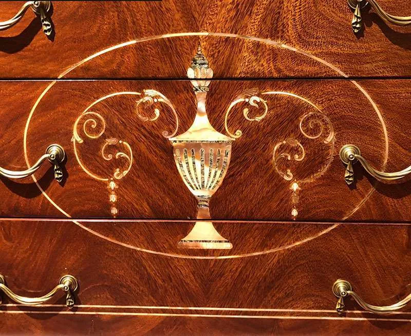Regency-Style Flame Mahogany Armoire with Marquetry Urn Inlay detail view – Wardrobes design
