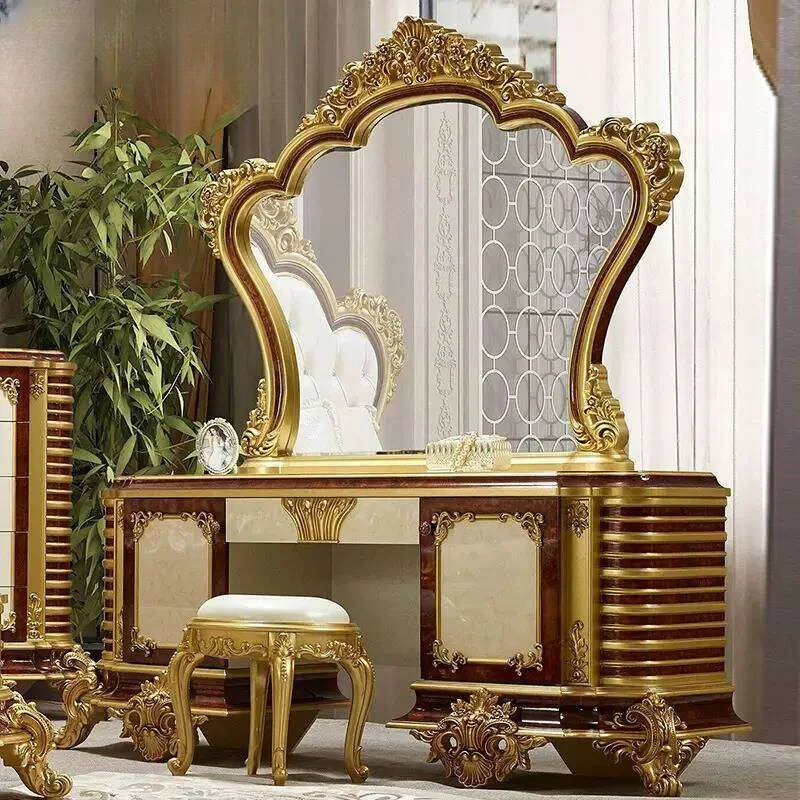 Baroque Walnut & Gold Bed with Split-Tufted Leather Headboard craftsmanship close-up – Beds design