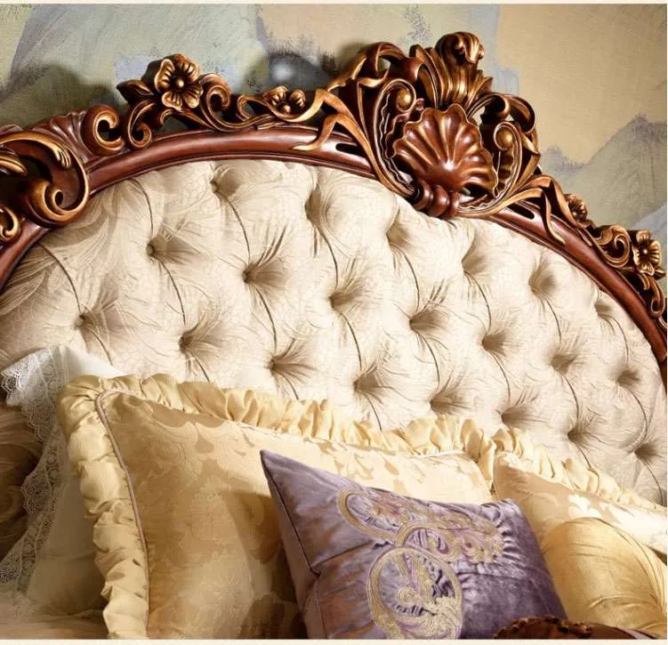 Baroque Mahogany Bed with Scallop Shell Cresting material texture – Beds design