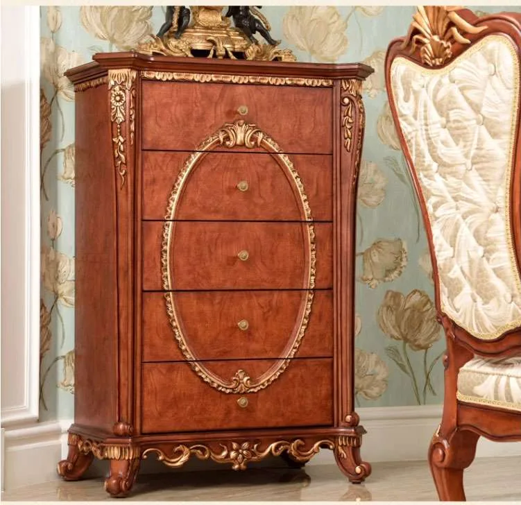 Baroque Mahogany Bed with Scallop Shell Cresting detail view – Beds design