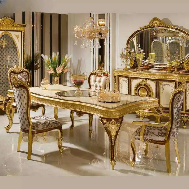 Baroque Gold Leaf Dining Table with Acanthus Carvings